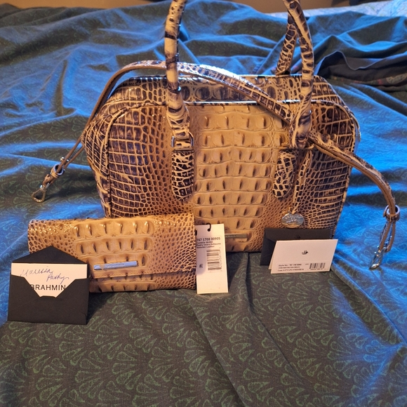 NWT Brahmin bag + wallet set - Picture 1 of 10